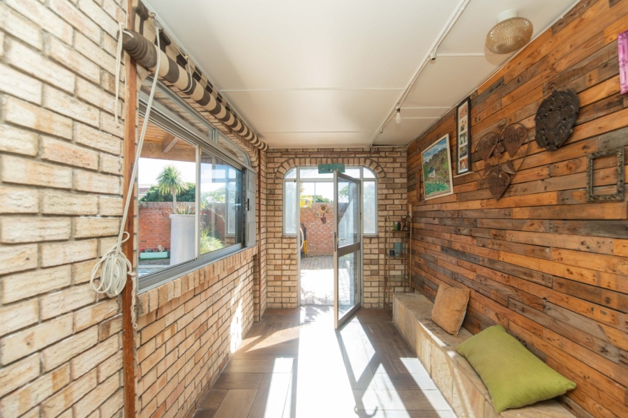 3 Bedroom Property for Sale in Rowallan Park Eastern Cape